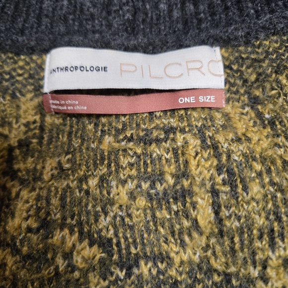 Pilcro Anthropologie Rosetta Cardigan Yellow Flowers Gray OS - Picture 5 of 7